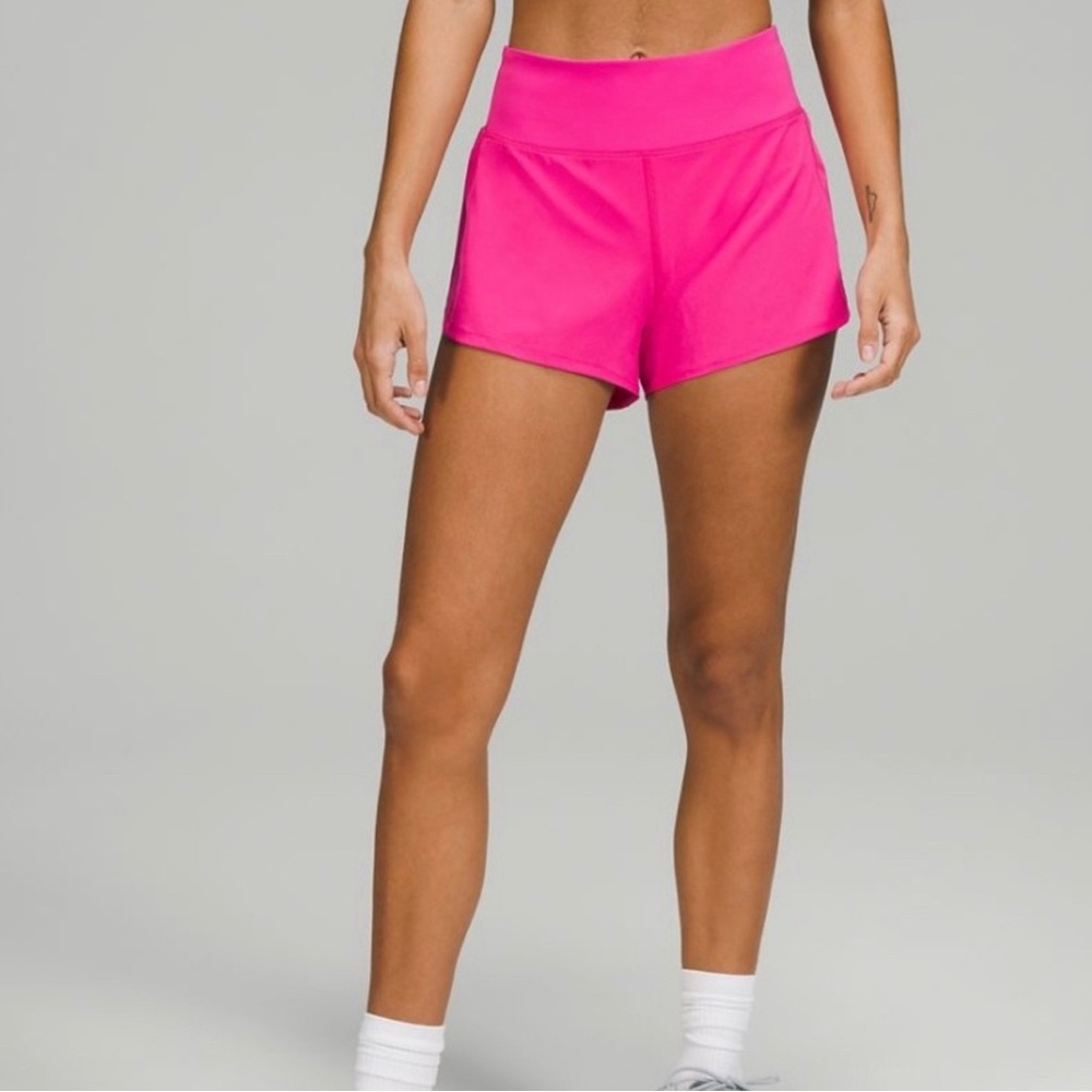 Speed Up Mid-Rise Lined Short 4” in Sonic Pink